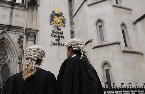 In this article, Chloe Ng explains how to make the most of a mini-pupillage.